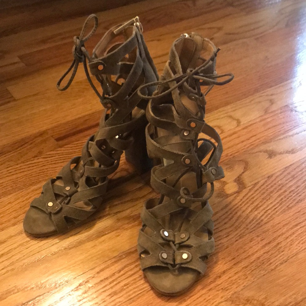 Dolce Vita moss suede shoes